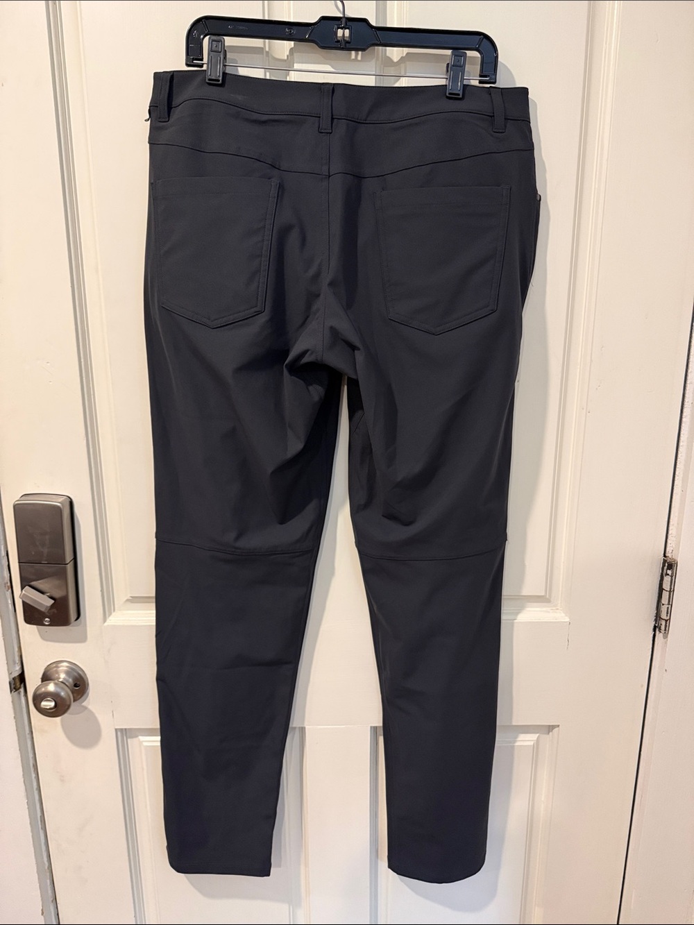 Lululemon ABC 5-Pocket Pants Men’s 35 Black - Picture 3 of 5